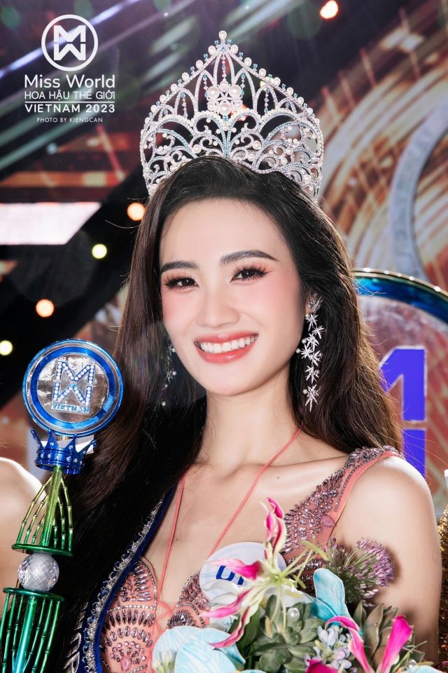 Ý Nhi đạt danh hiệu Tân Hoa hậu Thế giới Việt Nam năm 2023